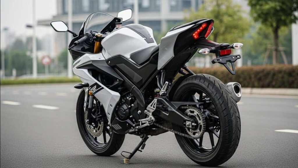 Yamaha R15 V5 2026: Diseño Deportivo, Tecnología Avanzada y Rendimiento Mejorado en la Nueva Generación